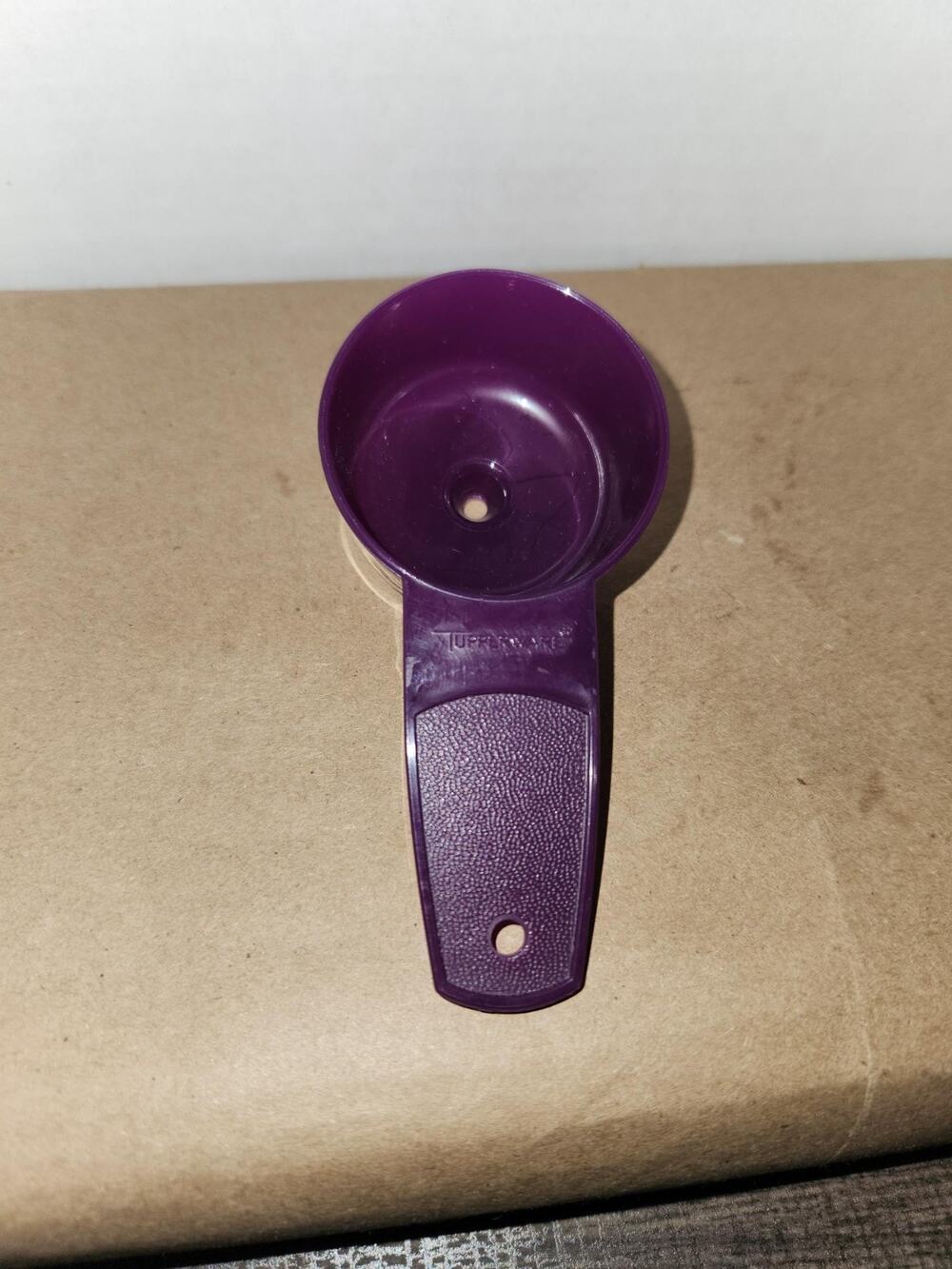 Vintage Tupperware Mini Funnel Purple #877 Spice Salt Pepper Shaker Fill Tool